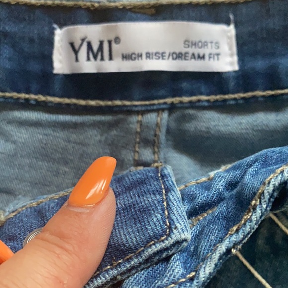 High waist denim shorts - Picture 2 of 4